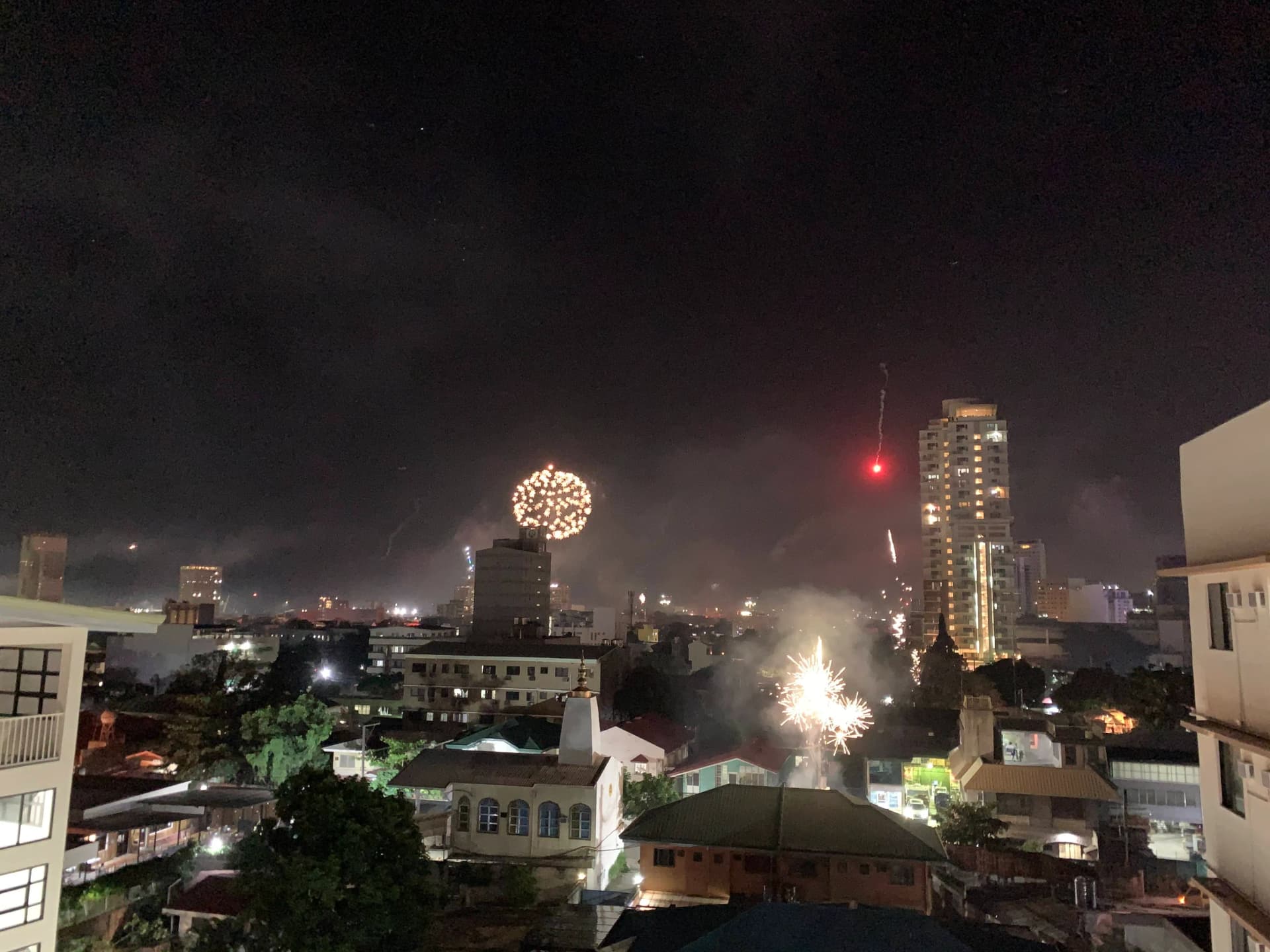 cebu new year fireworks